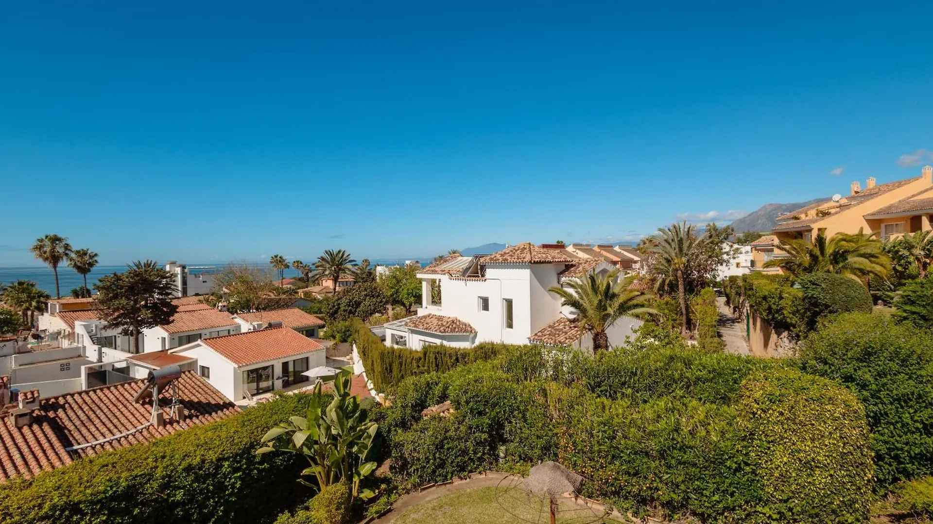 Beautiful Beachside Duplex Apartment With Amazing Sea Views Marbella